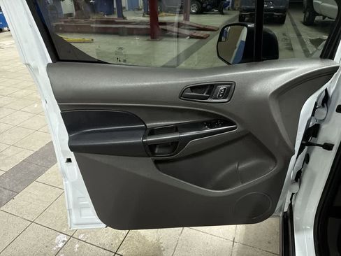 Used 2023 Ford Transit Connect XL image 26