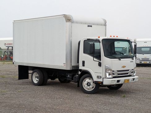 New 2024 Chevrolet Low Cab Forward image 1
