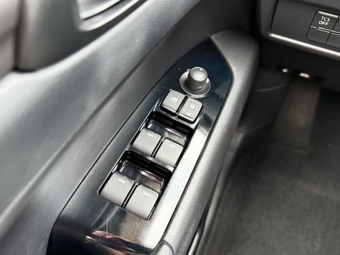 Used 2018 MAZDA CX-5 Touring image 18