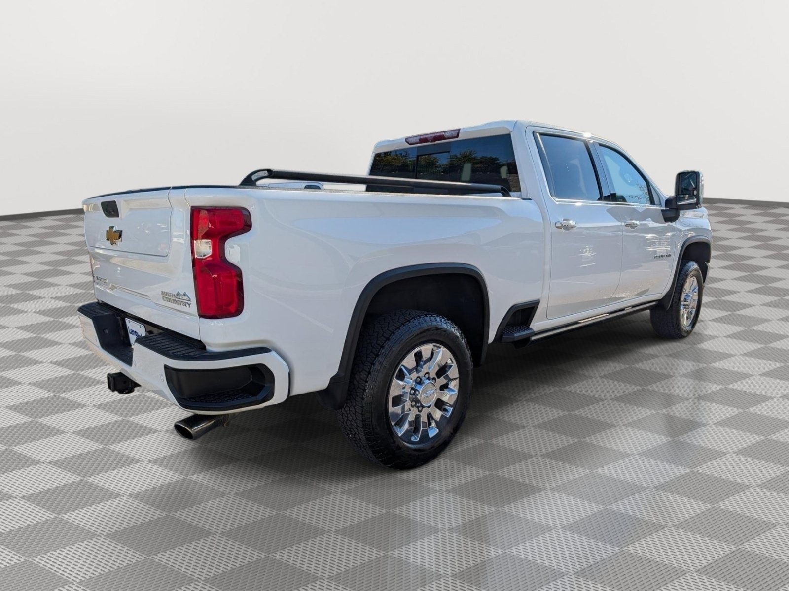 Used 2022 Chevrolet Silverado 2500 High Country w/ Safety Package II AWD/4WD image 5