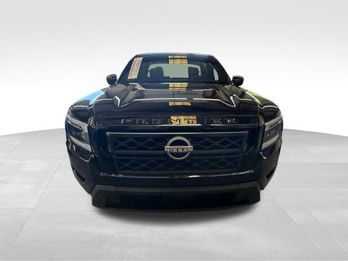 Used 2023 Nissan Frontier SV w/ Midnight Edition Package AWD/4WD image 8