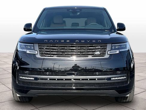 New 2025 Land Rover Range Rover Long Wheelbase SE image 5