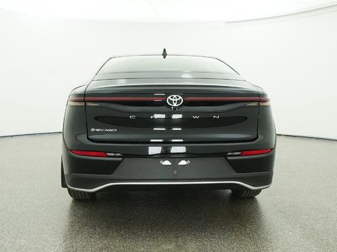 New 2026 Toyota Crown XLE image 17