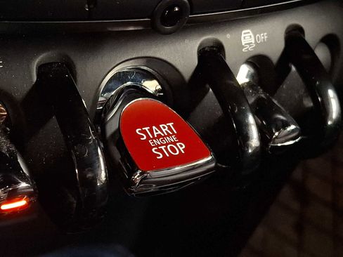 Used 2022 MINI Cooper Convertible image 18