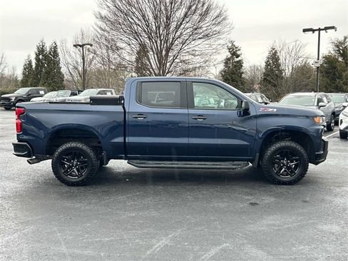 Used 2020 Chevrolet Silverado 1500 Custom Trail Boss w/ Custom Convenience Package image 3