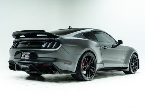 Used 2020 Ford Mustang Shelby GT500 w/ Technology Package image 12