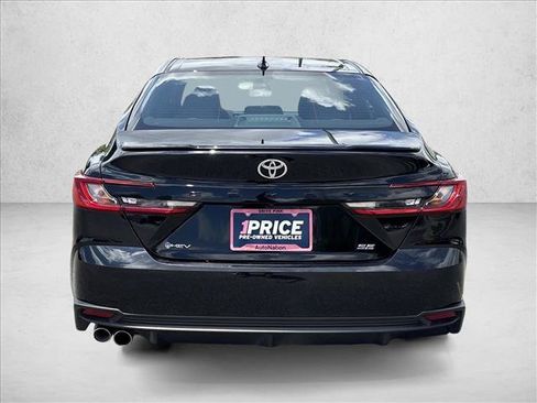 Certified 2026 Toyota Camry SE FWD image 6