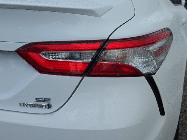 Used 2020 Toyota Camry SE FWD image 8