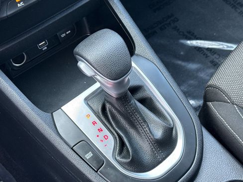 Used 2023 Kia Forte LXS w/ LXS Technology Package FWD image 18