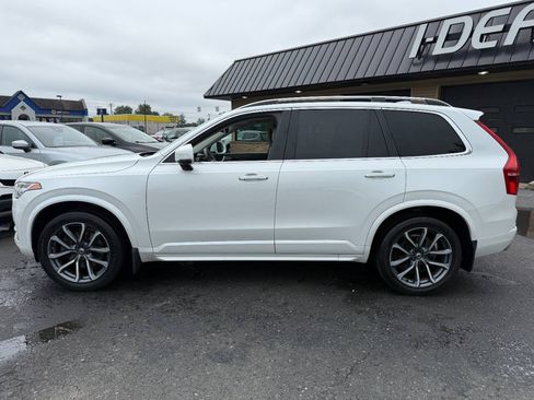 Used 2016 Volvo XC90 T6 Momentum w/ Momentum Plus Package AWD/4WD image 8