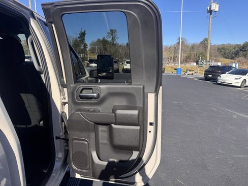 New 2026 Chevrolet Silverado 2500 Custom w/ Custom Value Package image 23