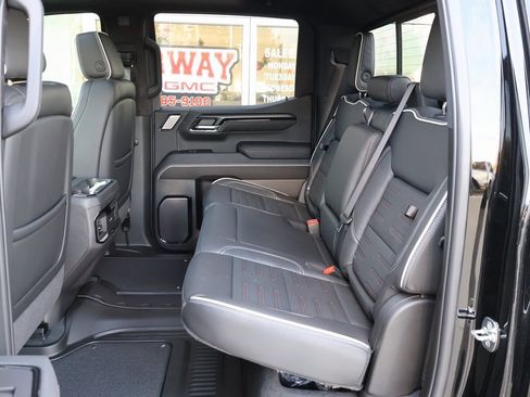 New 2025 GMC Sierra 1500 AT4X image 30