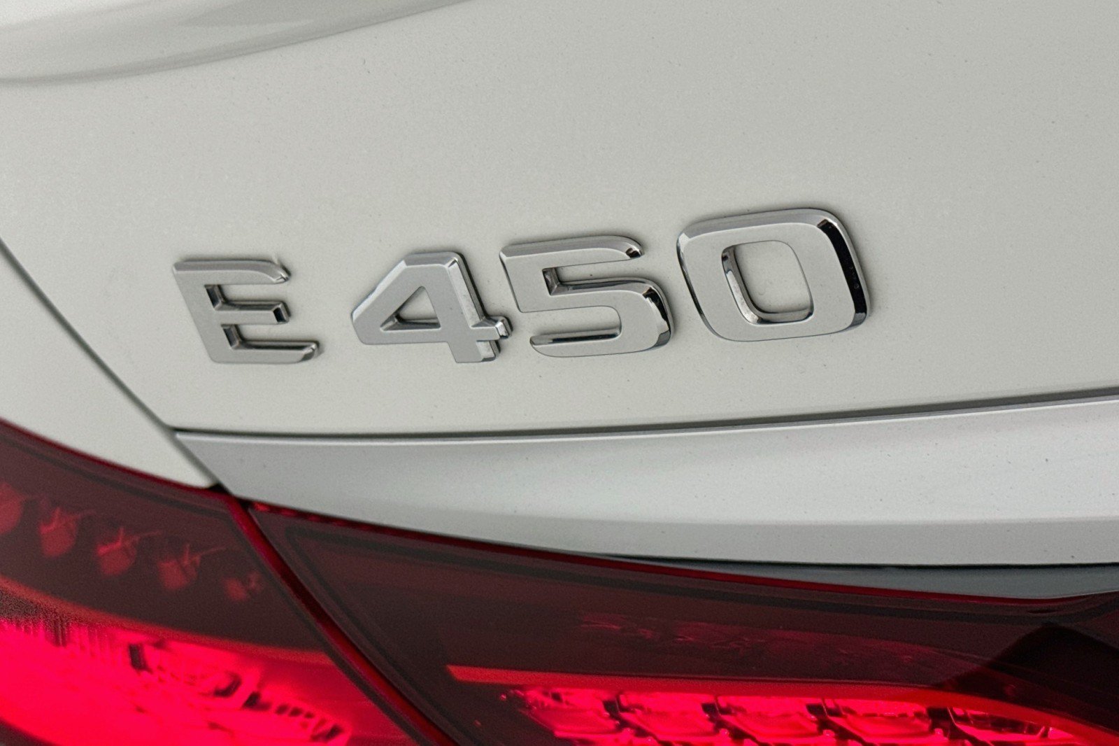 Certified 2023 Mercedes-Benz E 450 4MATIC Sedan w/ Premium Package image 10
