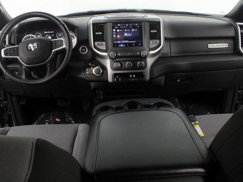 Used 2024 RAM 2500 Big Horn w/ Bed Utility Group image 9