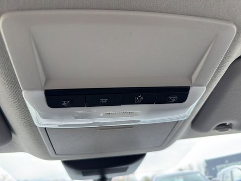 Certified 2024 Nissan Sentra SV image 21