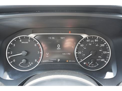 Used 2024 Nissan Rogue SV FWD image 17