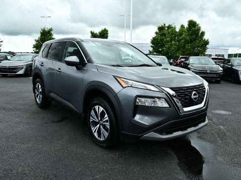 Certified 2023 Nissan Rogue SV AWD/4WD image 2
