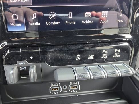 New 2026 RAM 2500 Big Horn AWD/4WD image 32