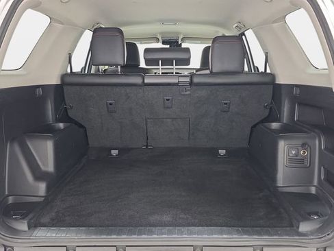 Certified 2024 Toyota 4Runner TRD Off-Road Premium image 30