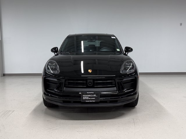 Certified 2026 Porsche Macan AWD/4WD image 7