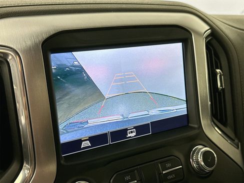 Used 2021 GMC Sierra 1500 Elevation w/ Preferred Package image 22