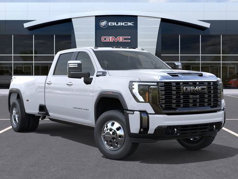 New 2026 GMC Sierra 3500 Denali Ultimate image 8