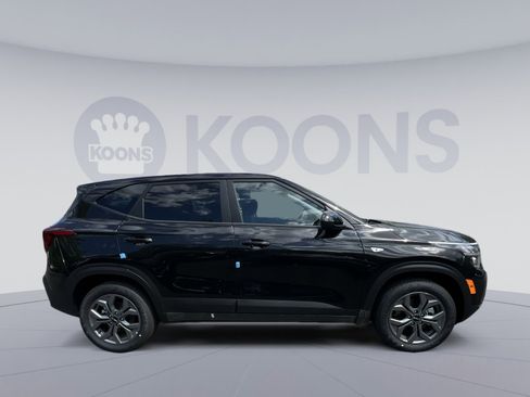 New 2026 Kia Seltos LX AWD/4WD image 12