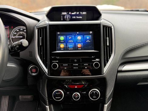 Used 2019 Subaru Forester Premium image 16