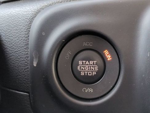 Used 2023 Jeep Gladiator Overland AWD/4WD image 27