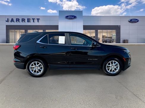 Used 2024 Chevrolet Equinox LT FWD image 8