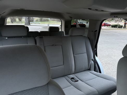 Used 2007 Chevrolet Tahoe LS image 18