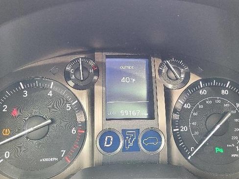 Used 2016 Lexus GX 460 w/ Premium Package image 28