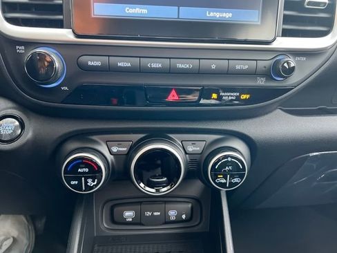New 2026 Hyundai Venue SEL FWD image 16