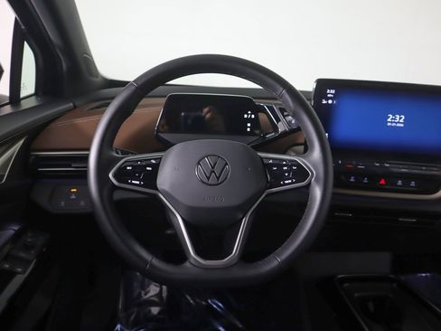 Used 2023 Volkswagen ID.4 Pro image 37
