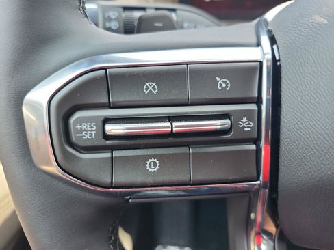 New 2027 GMC Terrain Elevation FWD image 17