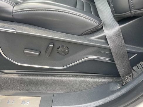 Used 2025 Ford F350 Platinum AWD/4WD image 19