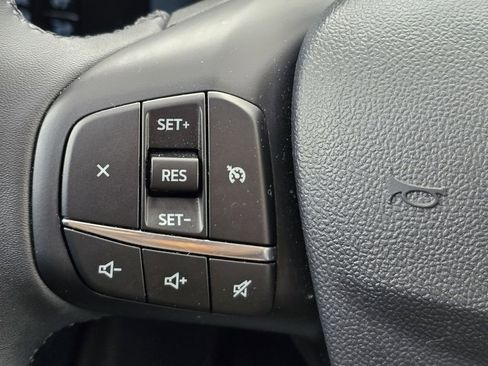 Used 2025 Ford Maverick XLT w/ Equipment Group 301A AWD/4WD image 14