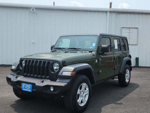 Used 2021 Jeep Wrangler Unlimited Sport AWD/4WD image 1
