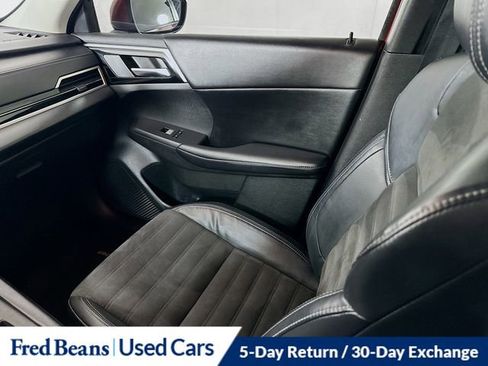 Used 2022 Mitsubishi Outlander SE image 25