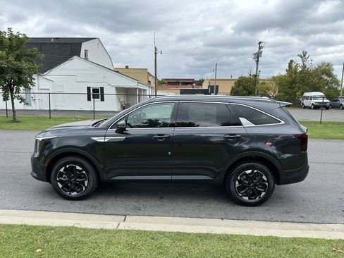 New 2026 Kia Sorento S w/ S Panoramic Sunroof Package image 26