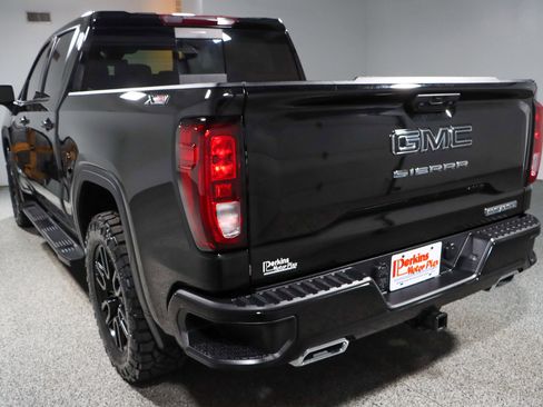 Used 2023 GMC Sierra 1500 Elevation w/ Preferred Package image 10