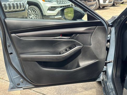 Used 2024 MAZDA MAZDA3 s image 16