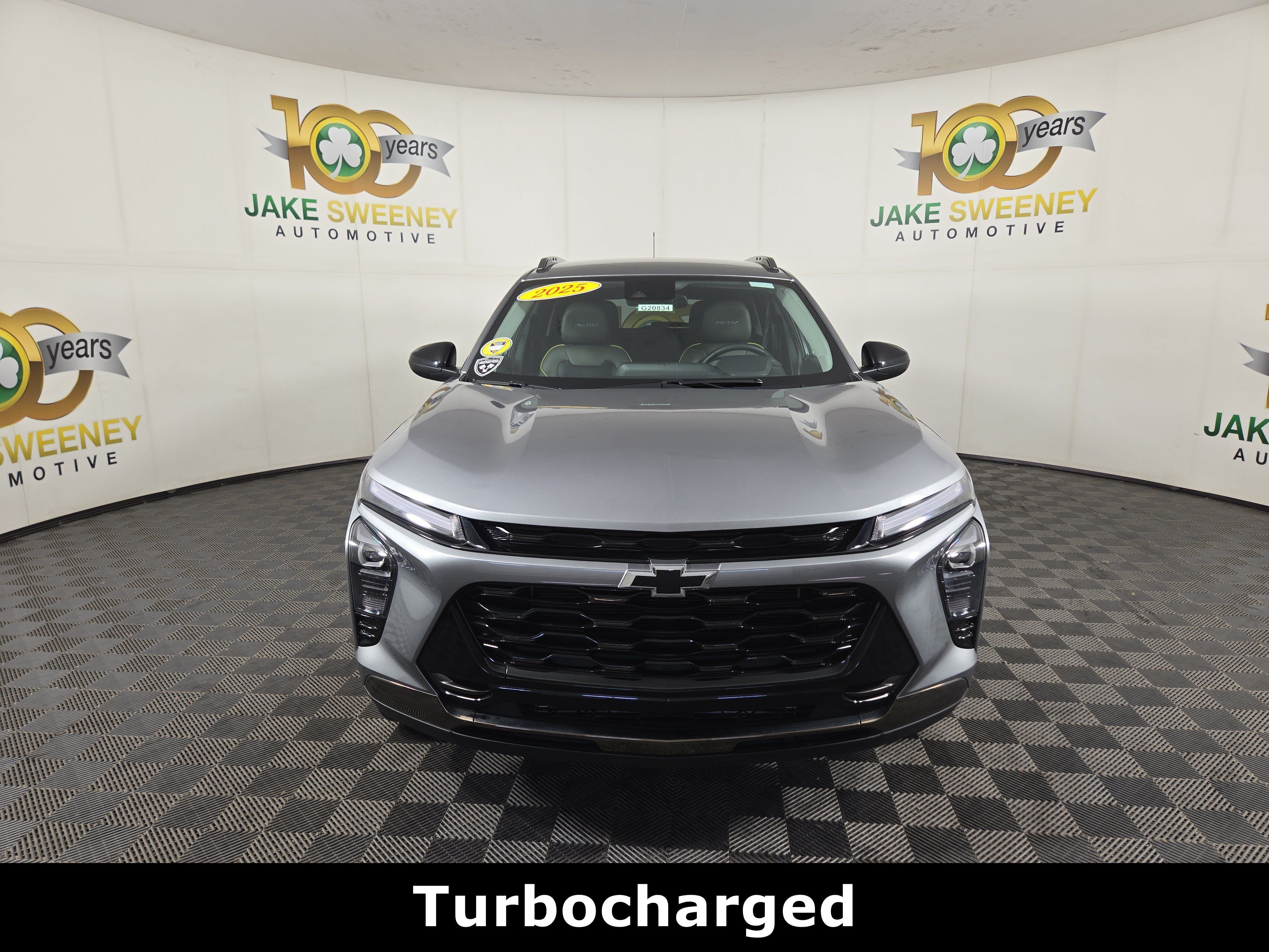Used 2025 Chevrolet Trax ACTIV w/ Driver Confidence Package FWD image 2