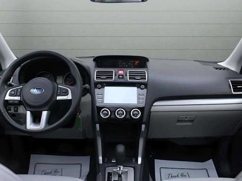 Used 2017 Subaru Forester 2.5i Premium w/ All-Weather Package image 17