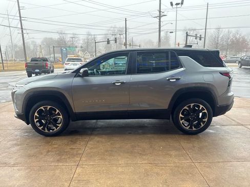 Certified 2025 Chevrolet Equinox LT w/ Safety and Technology Package image 8