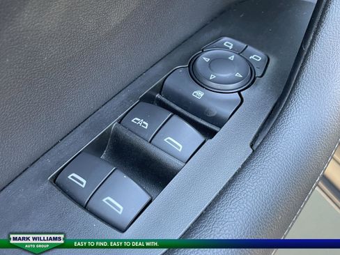 Used 2023 Chevrolet Equinox RS w/ LPO, Floor Liner Package image 11