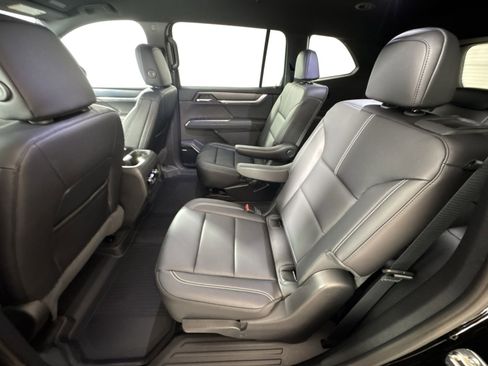 New 2026 GMC Acadia Elevation w/ Elevation Premium Package image 24