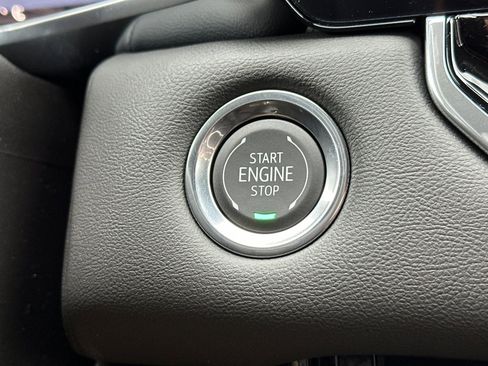 New 2026 GMC Canyon Elevation image 23