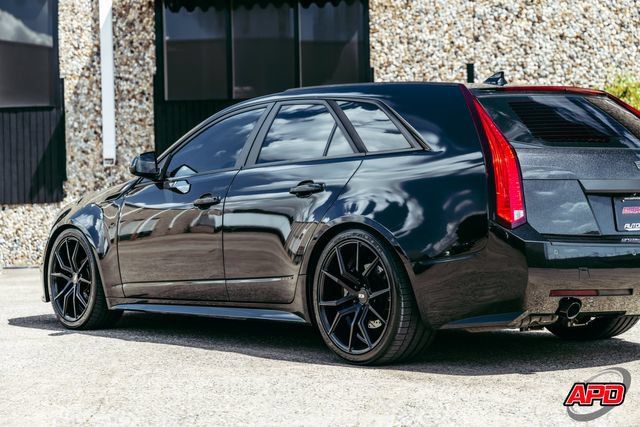 Used 2014 Cadillac CTS V RWD image 47