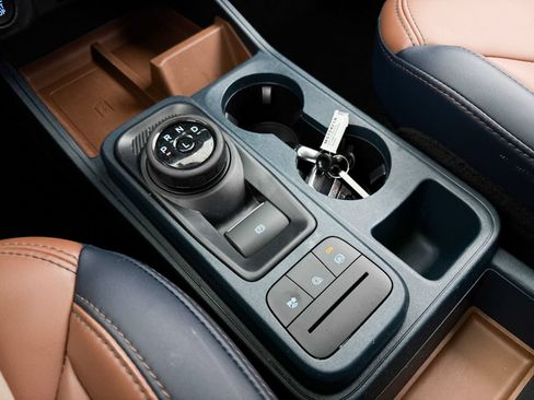 Used 2023 Ford Maverick Lariat w/ Lariat Luxury Package FWD image 26